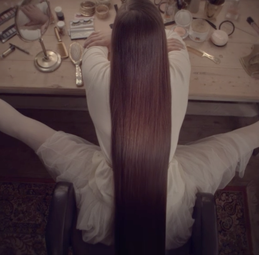 'Hairhang', sorprendente vídeo de Pantene