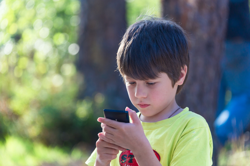 ¿Las apps infantiles recopilan datos de menores ilegalmente?