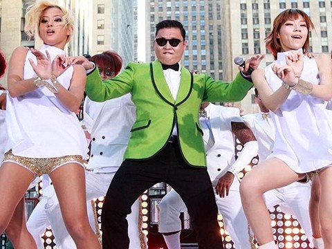 'Gangnam Style' arrasa en YouTube