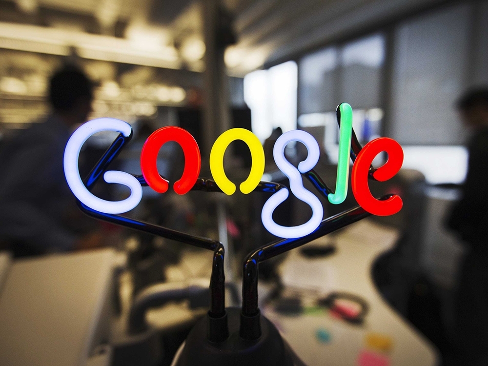 Google elimina sus anuncios de la derecha