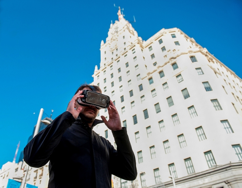 Fundación Telefónica presenta 'El primer rascacielos' en realidad virtual