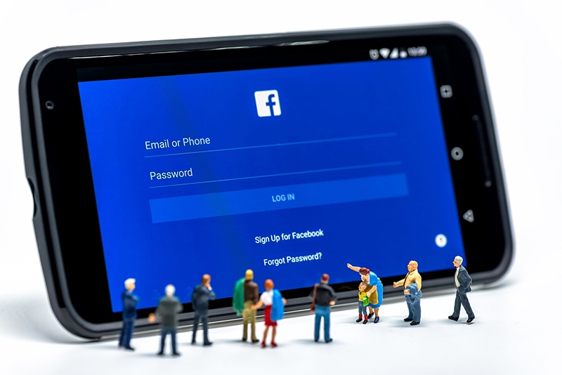 Facebook, el altavoz preferido por los emprendedores