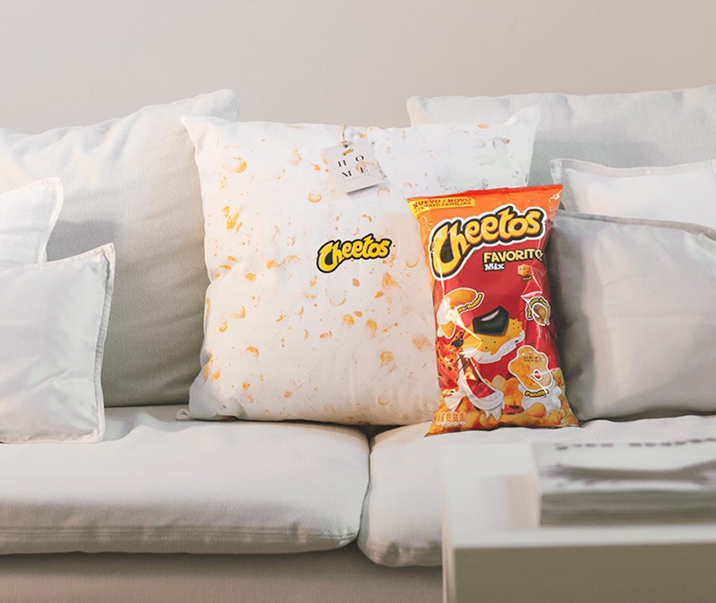 Cheetos lanza una colección de ropa para el hogar