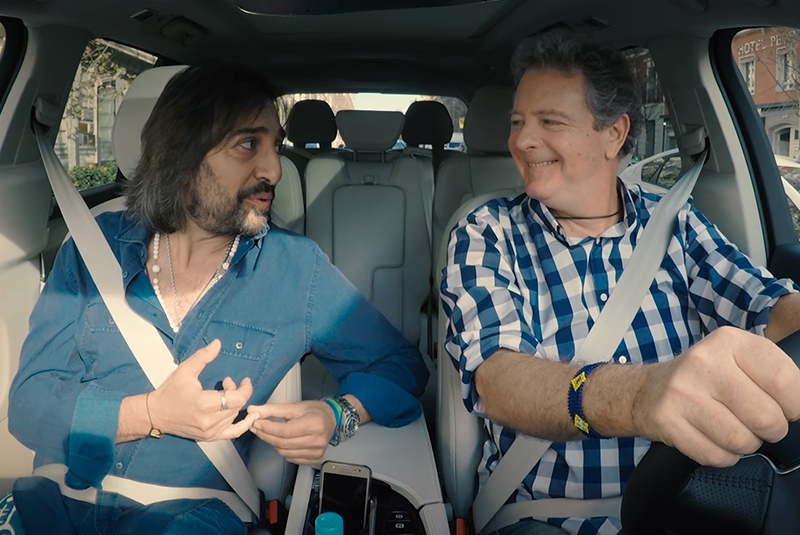 Juan Luis Cano entrevista a famosos en el coche