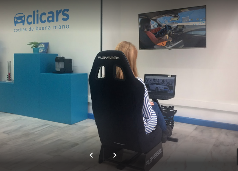 Clicars lanza la simulación de conducción por videollamada