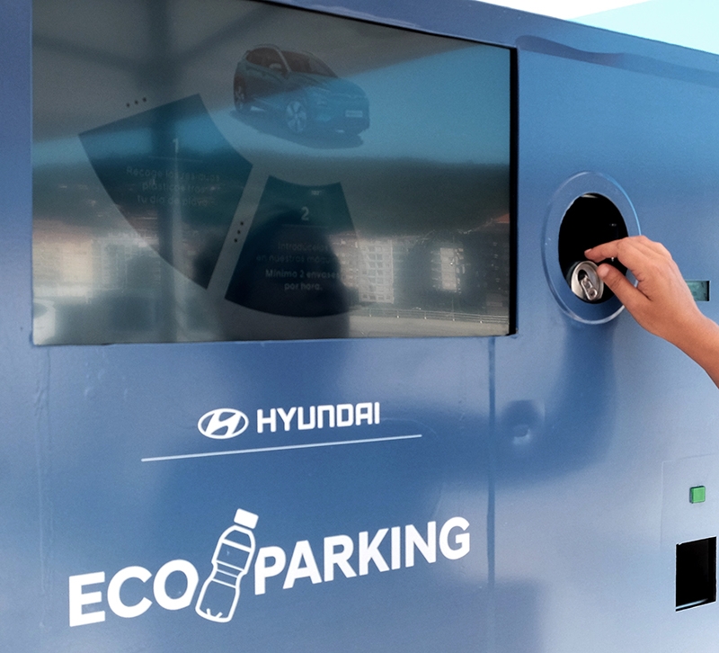 El parking de Hyundai que se paga reciclando