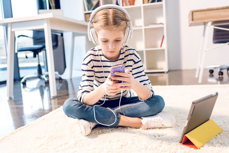 HBO y YouTube, apps en las que los menores pasan más tiempo