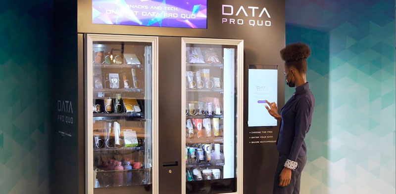 La primera máquina vending en la que se paga con datos