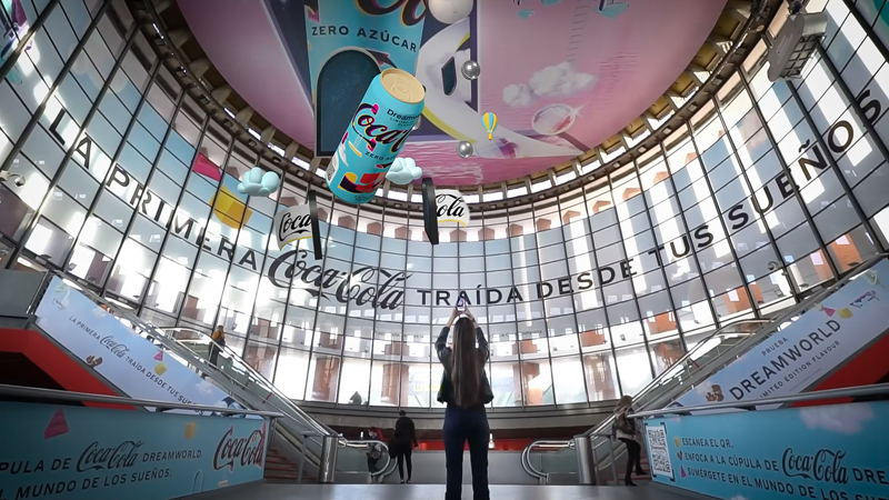 El nuevo sabor de Coca-Cola cobra vida en la estación de Atocha